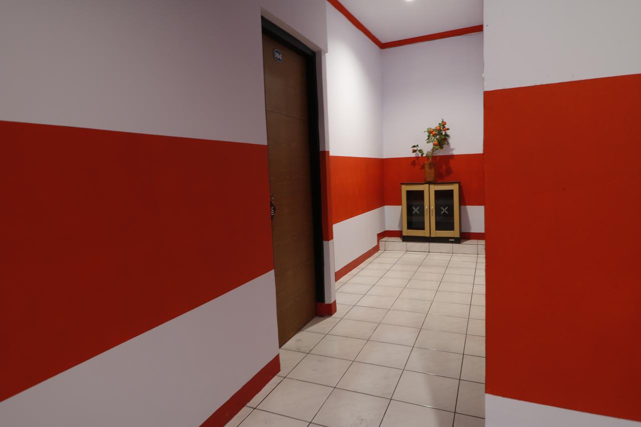 RedDoorz Plus @ Samratulangi Manado Zewnętrze zdjęcie