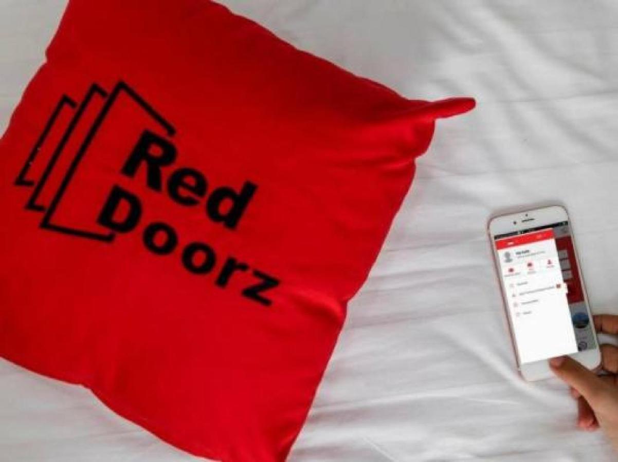 RedDoorz Plus @ Samratulangi Manado Zewnętrze zdjęcie
